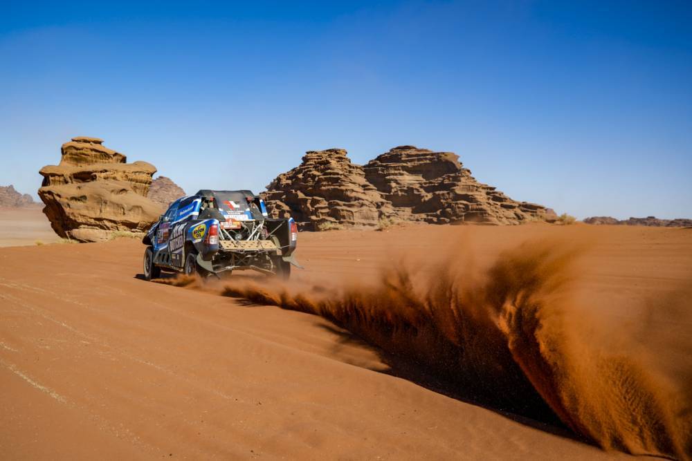Dakar 2020 - etap 3 - Al-Attiyah awansuje na 2. pozycję 
