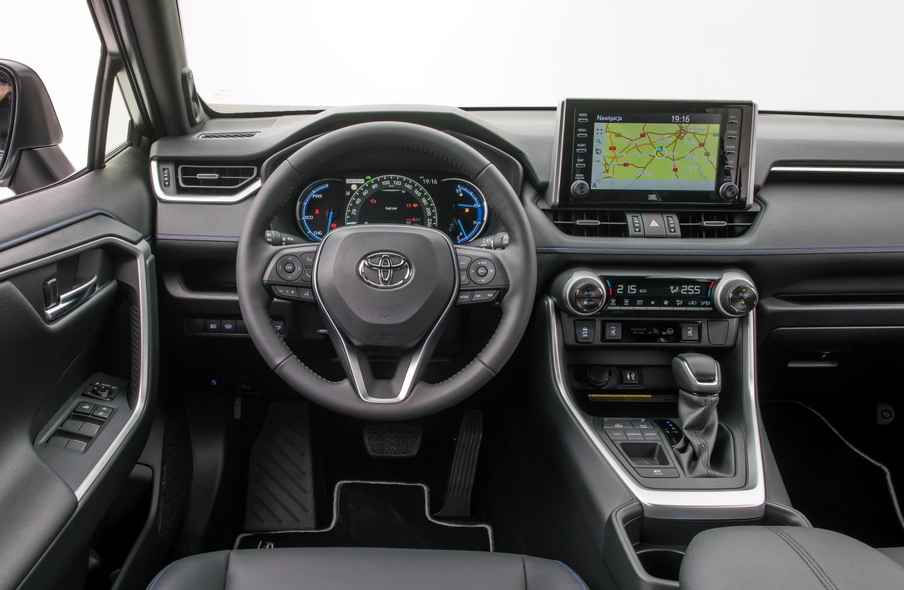 Wnętrze Toyoty RAV4 Hybrid 2019