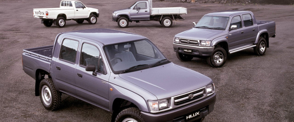 Toyota Hilux kończy dziś 55 lat. Wciąż się nieźle trzyma